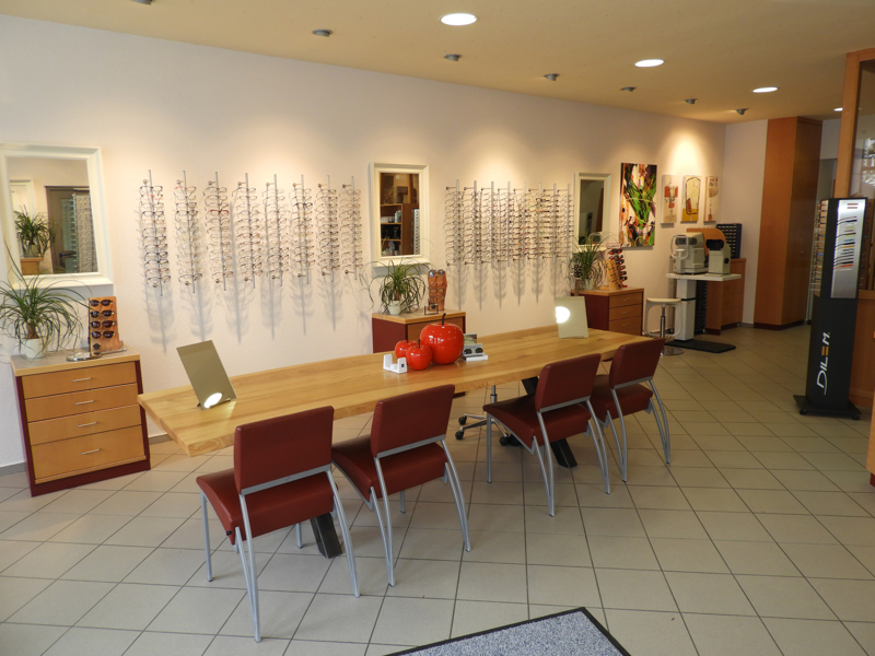 Lennartz Augenoptik - Beratungsbereich